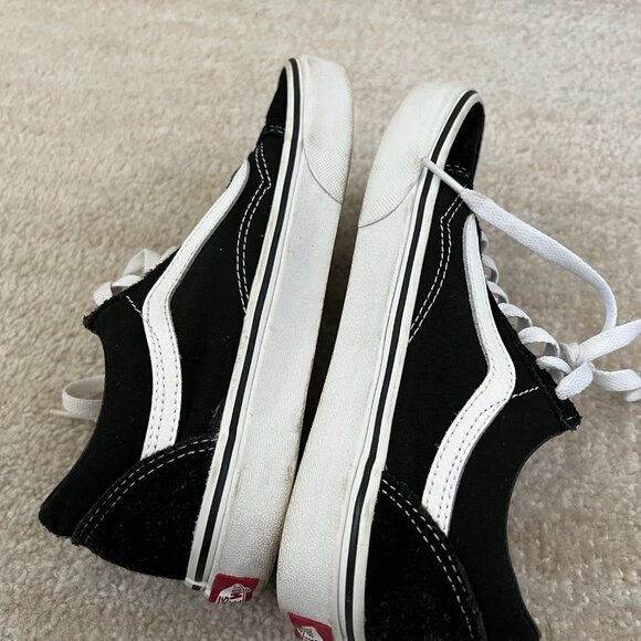 Vans Old Skool Black And White Low Top Sneakers Shoes 6.5 - Picture 6 of 9